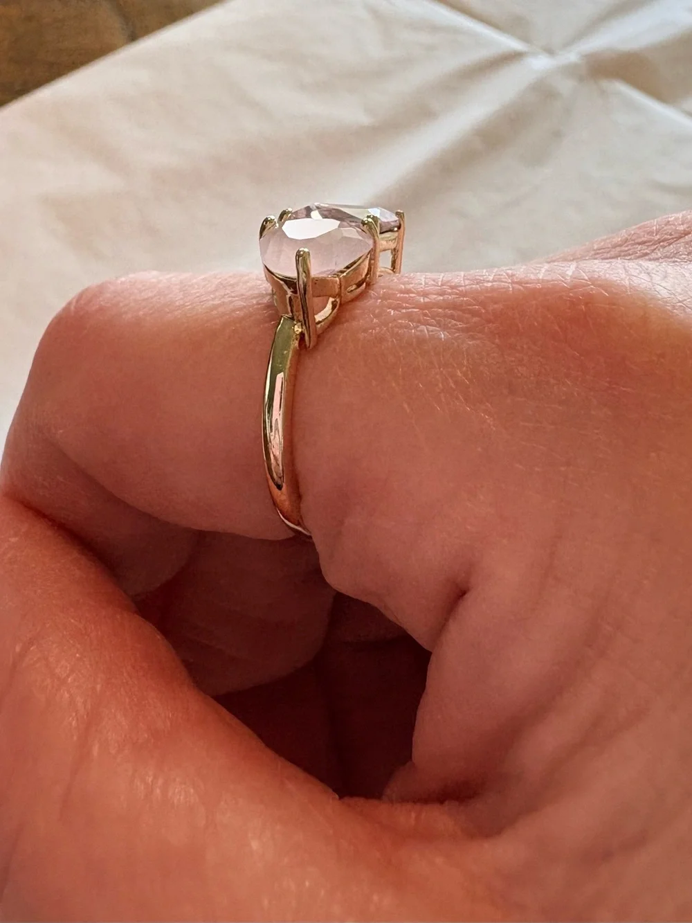 N/A elegant gold